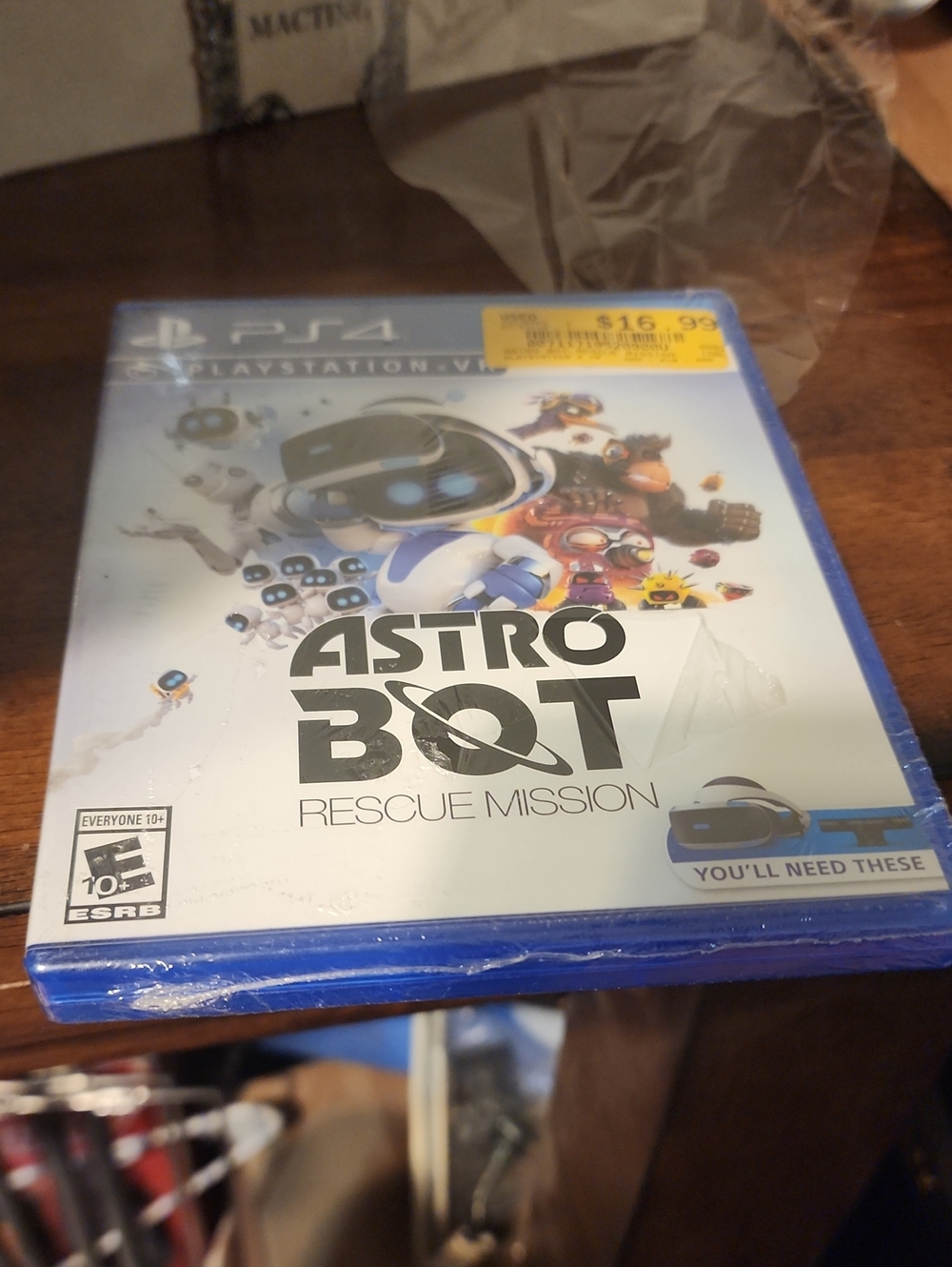 Astro Bot Rescue Mission (Blue) PS4 Video Game